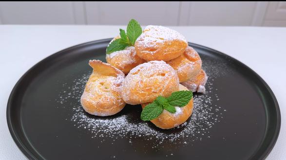 广东茶点冰花炸蛋球,外酥里嫩超级好吃,简单做法全家人都说好吃 #糖沙翁 #冰花炸蛋球