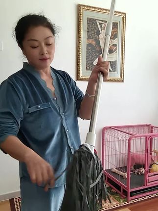 爱好和娱乐活动就是收拾家,家大家小必须干净整洁,就是全屋无死角的那种。