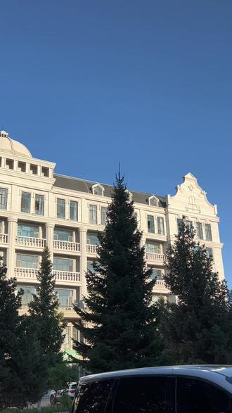 住在布尔津仿佛来到了欧洲,小城建筑很好看
