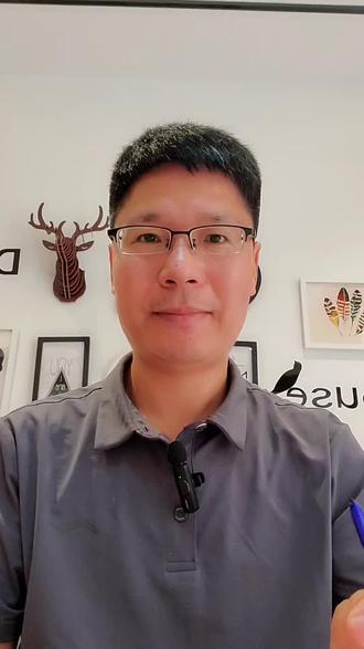 拥抱hug,简单的拥抱cursory hug;缘分fate;值得desire.#英语学习