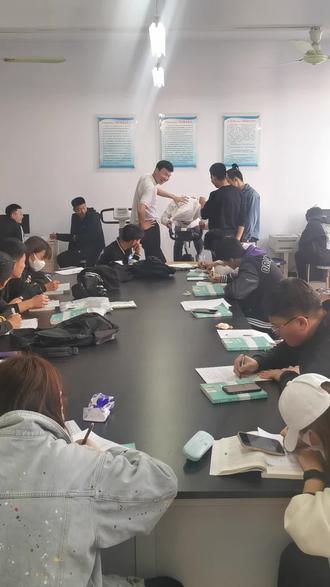 学生无氧功率测试#少年强则国强 #青春校园