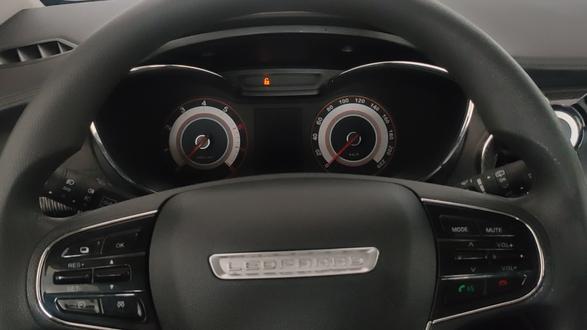 猎豹CS9保养灯复位 两个按键一起按即可激活复位功能 #汽车保养与维修 #修车小伙 #保养灯归零 #猎豹cs9