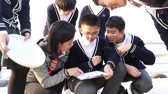 对的时间遇上对的你,我的青春之路随你而行,因你更美!