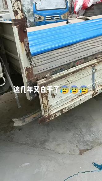 ,一个月五千块房贷,还了三年,还本金34000 利息146000.说实话我后悔了!😓😓