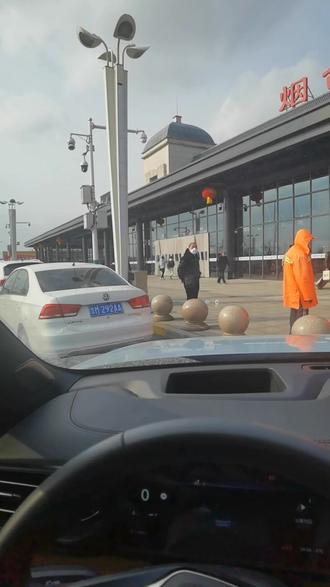 #安全出行 呜啦啦呜啦啦乌拉乌拉嘿。。拉拉。。乌拉黑