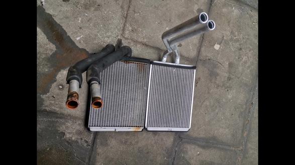 长安逸动XT
换暖水箱免坼仪表台盘它开干!#抖音记录修理工的日常