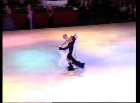 米尔科阿莱西亚2008黑池职业摩登舞狐步!