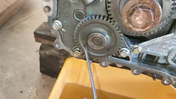 江铃皮卡2.8t正时齿轮记号图#@#汽车保养与维修