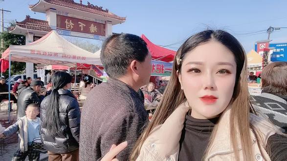 墙下古会 想吃啥的跟我说我替你都吃😂明天最后一天#古会 #墙下村