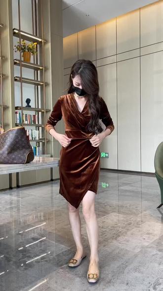 鲨鱼裤为啥穿了不显瘦 514c709bc5034b54b0f509281403d0ec~tplv-dy-resize-origshort-autoq-75:330.jpeg?x-expires=1981040400&x-signature=%2F2bocDKJ5kSIC4Sizw%2BWySrQO2M%3D&from=3213915784&s=PackSourceEnum_AWEME_DETAIL&se=false&sc=cover&biz_tag=pcweb_cover&l=021665680522555fdbddc02002304252542112f40000019f6804b