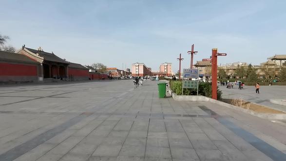 锡林浩特市贝子庙广场
