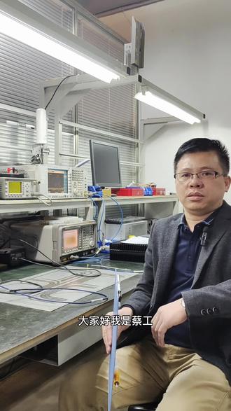 带大家了解一下我们常用的电阻元器件是什么样子的。#电子技术 #制造业 #电子产品 #科技