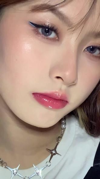 不会有人不喜欢猪油嘴吧泰好看了泰好看了泰好看了啊啊 #妆容 #轻欧美#库存@DOU+小助手