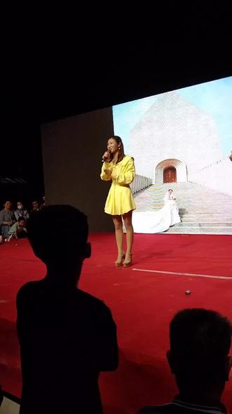 我是大明星王媛媛来兴福演出