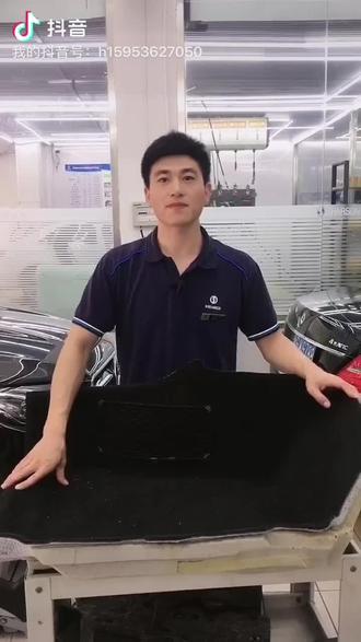 #奔驰专业维修保养 奔驰车内进水处理方法,建议拆下地毯晾晒效果最好,不容易腐蚀线束和电脑
