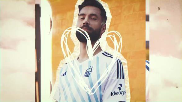 无论我们走到💙哪里 我们#诺丁汉森林队 的2023/24赛季adidas 客场#球衣 。现已⤵️在店内和网上发售 #NFFC #英超联赛 #拉夫堡隔壁