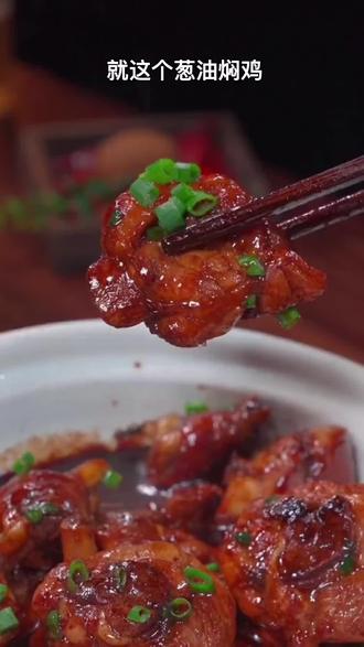 芝麻酱制作方法和配料视频 878906e4b33541089ef0c9082f552e37~tplv-dy-resize-origshort-autoq-75:330.jpeg?x-expires=1994922000&x-signature=FzfcOgEkNmn2yzleml1tnX%2FWat8%3D&from=3213915784&s=PackSourceEnum_AWEME_DETAIL&se=false&sc=cover&biz_tag=pcweb_cover&l=021679563311392fdbddc0100040126db456ac2e00000339b7b17