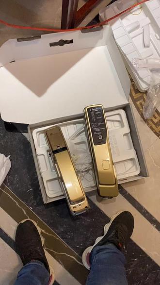 盖德曼PASS.700世界顶级货、鹿客指静脉、客户自助选择喜欢的高端品牌!安排!!!!#科技改变生活 #智能指纹锁 #电子产品 #开锁师傅 #服务至上 #安装现场 #专业安装 #惊不惊喜意不意外