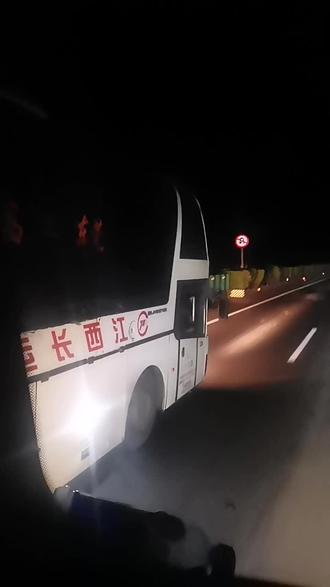客车两点到五点,不准上高速的规定废除了吗?