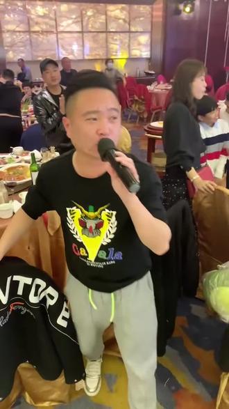 这位龙湾状元的唐彬唱歌气质不错