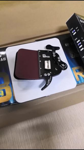 #这个视频有点料 射箭用的光弓护指,精度高,提高动作稳定性,离冠军更进一步了!#兵蚁射箭 #射箭 #射箭