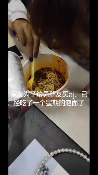 我喝了一口牛奶居然忘记了你们是谁,原来我喝的是忘崽牛奶@@安大大