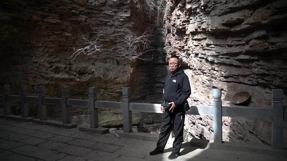 徒步旅行攻略视频 b3b02dc37e274f408ff7ac41c510fa5b~tplv-dy-resize-origshort-autoq-75:330.jpeg?x-expires=2003079600&x-signature=41g5xJEPNrPGYQVJDiilwe1U7%2Bw%3D&from=3213915784&s=PackSourceEnum_AWEME_DETAIL&se=false&sc=cover&biz_tag=pcweb_cover&l=20230626031240AED2528795AA4C44EBF5