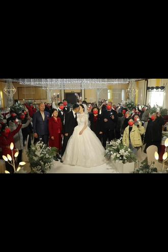 贺!杨哲,李娜娜一对新人新婚快乐永结同心