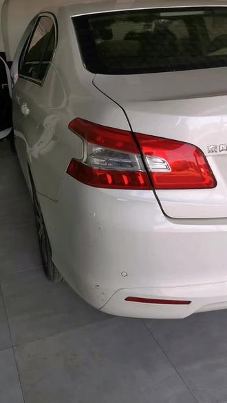 标致408空调不出风检修中