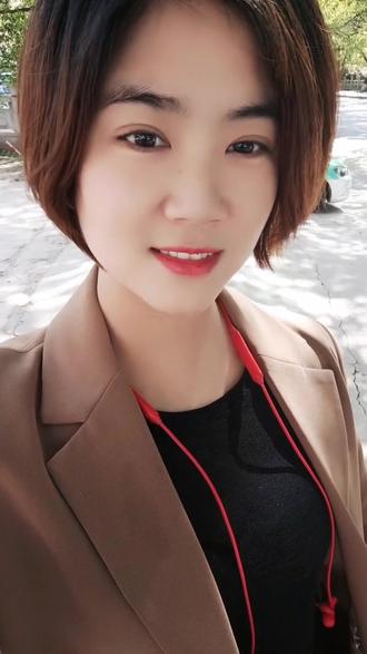 #热门 #抖音助手 #招牌笑容 #多笑一笑 命里有时终须有,命里无时莫强求,放过自己就是对生活最大的敬意!