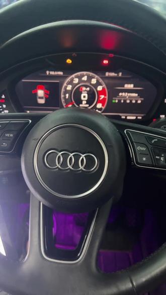 奥迪•Audi B9
主机重启➕旋钮失效完美解决#奥迪 #奥迪a4 #中控屏出现故障如何解决 #a4l #奥迪a4l