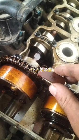 长安悦翔1.5 正时链条拉长上滑道断掉 气门漏气 建议车主8-10万公里左右检查一下正时链条是否拉长和异响 #汽车保养与维修 #诚信经营服务至上 #修车我们是认真的 #积碳清洗 #变速箱油更换