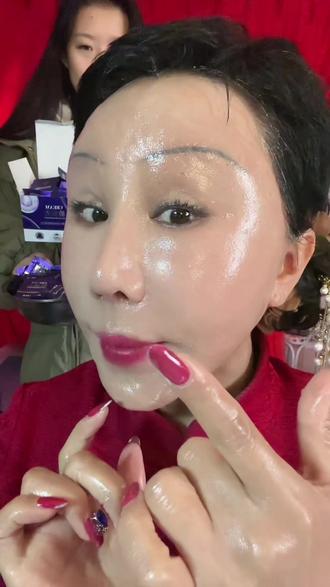 脸奴霜一盒100小袋,保湿,提亮,抗皱,淡化细纹,紧致皮肤,男女都可以用,洗完脸直接用,代替水乳#脸奴霜#面霜