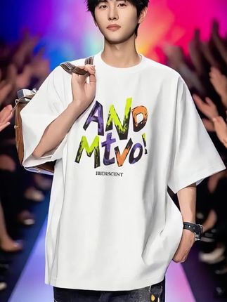 MTVO迈特优夏索罗娜美式圆领短袖T恤男休闲宽松潮流高街半袖 #即梦AI #时尚潮流穿搭 #时尚穿搭 #高级感穿搭 #高级的美一定是独立与优雅