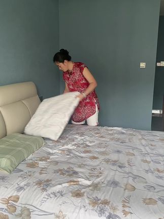 姐妹们!除螨喷雾来啦!咱家喜欢养宠物的、咱那身上经常痒的,都是螨虫在作怪!都去拍这个免洗的除螨喷雾!还持久留香!超级好用!