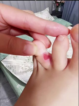老牌子就是不一样,记录我的脚脚#足部护理 #脚丫子 #日常分享 #脚#上热门🔥