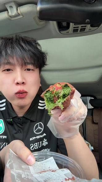 来口不家人们!韩国爆火迪拜巧克力曲奇来了!#张元英 #爱豆 #迪拜巧克力曲奇