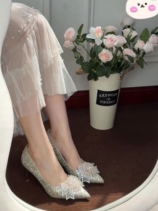 一眼心动!女孩子都喜欢的水晶高跟鞋!搭配礼服裙伴娘装婚纱敬酒服都好看!#高跟鞋 #脚宽脚胖都可以 #仙女鞋 #新娘鞋 #气质高跟鞋