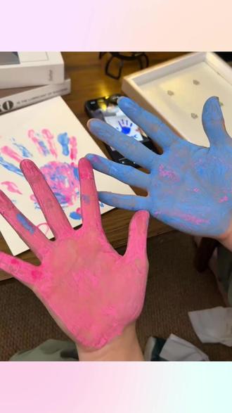 手印相框 每年爱的印记,一起印下来! #情侣手印 #DIY礼物 #纪念日仪式感 #手印画 #520礼物