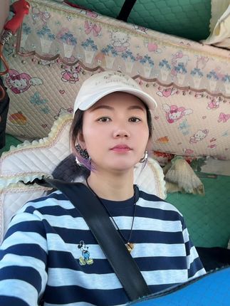 #一人一车一世界 #记录卡车生活在路上 #安全支架拍摄假期已过完,开始搬砖