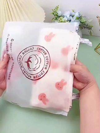 追求高品质毛巾,这款纯棉纱毛巾别错过!100%纯棉,柔软亲肤,吸水性超强。细腻纱线工艺,耐用不掉毛,给你舒适又安心的使用体验! #纯棉纱毛巾 #品质生活 #家居好物