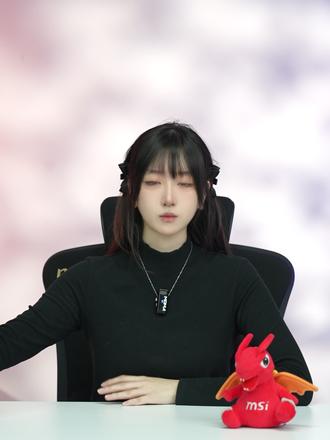 谁能拒绝一张纯白主板呢? #AMD主板 #微星 #9850x3d #b850主板 #白色主板