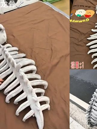 好喜欢男朋友送的恐龙骨!又帅又防摔哈哈哈#玩儿个很新的东西 #恐龙玩具 #毛绒玩具#可爱到爆炸💥 #ootd穿搭