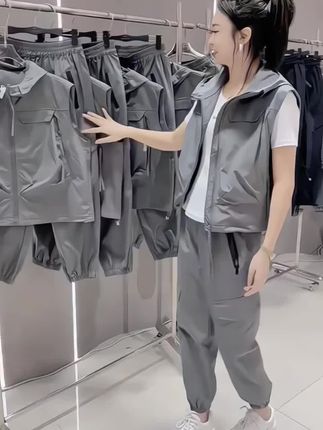 #春秋穿搭#时尚套装#休闲减龄穿搭#优雅气质#时尚百搭