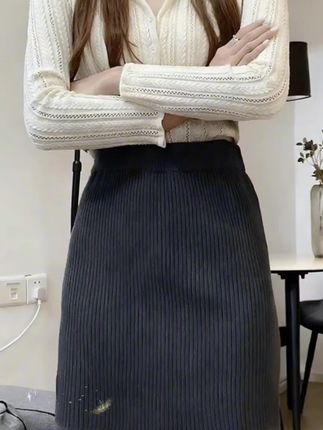 #在抖音入手的好东西 #裙子 #秋季穿搭 #半身裙 #遮肉显瘦