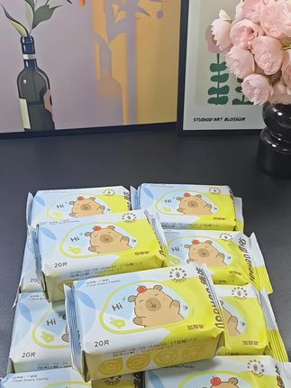 快来抢#德佑 加厚新款湿巾!20抽的大小带出门刚刚好,关键现在贼合适!刷到快冲!#婴儿手口湿巾#湿巾#宝宝湿巾#开学必备