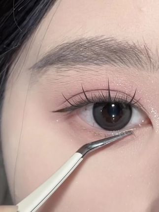 不会画下睫毛的姐妹都去贴这个清透短款中式手绘下睫毛! #假睫毛 #下睫毛 #漫画下睫毛 #嫁接感