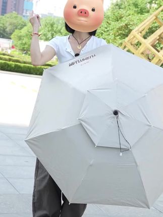 渔之源钓伞防晒防雨伞帽防风雨帽钓鱼专用斗笠头戴式雨伞采茶神器 渔之源雨伞帽 户外钓鱼、干活的时候,这款雨伞帽既可以挡雨还可以遮光,超划算。#雨伞帽子 #雨伞帽 #遮阳雨伞帽 #户外用品
