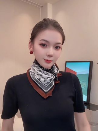 #这也太好看了 #配饰的重要性 #丝巾系法大全 #保暖又好看 #秋冬穿搭