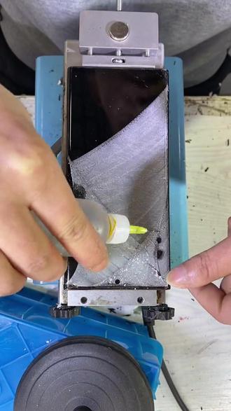 三星note20u换外屏#碎屏 #专业维修爆屏 #手机爆屏修复 #修手机